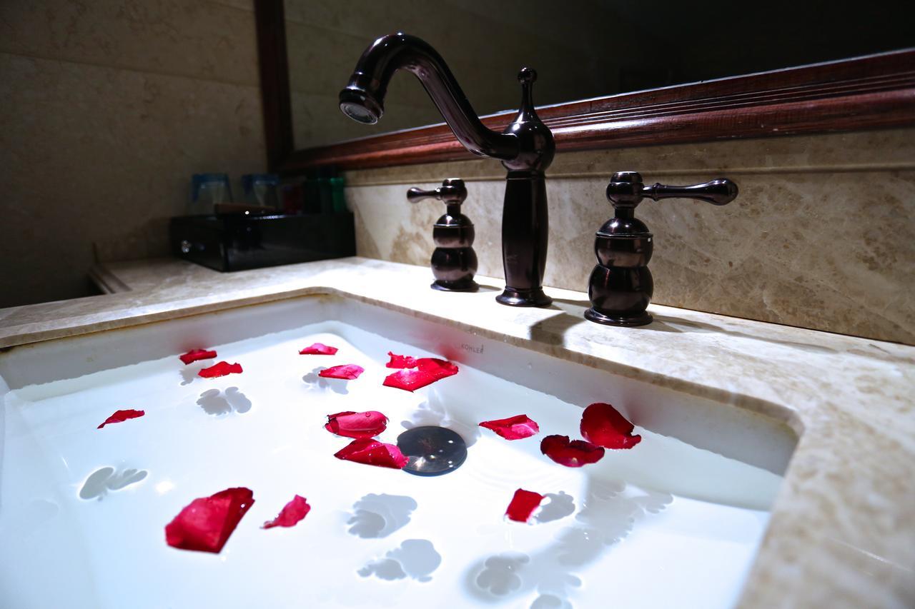 Shangri-La Royal Boutique Inn Экстерьер фото